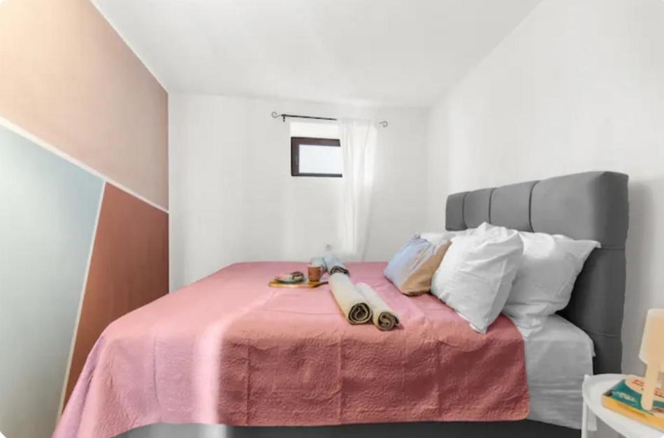 Apartment With Whirlpool And Bbq Near Porec 바데르나 외부 사진